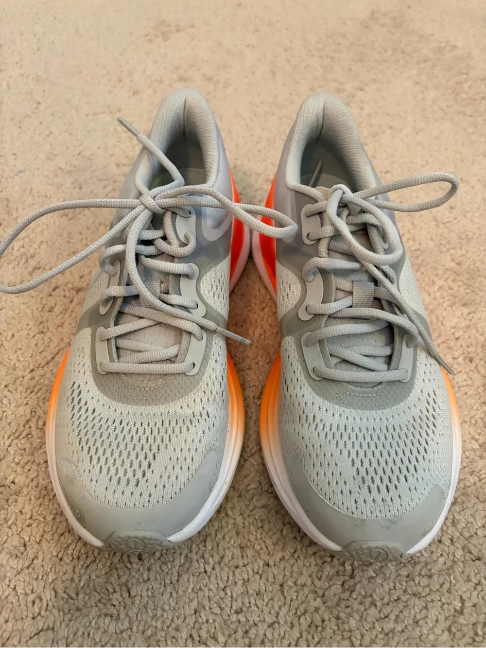 Lululemon BlissFeel Run Women's Sz 5.5 Vapor Grey/Highlight Orange Running Shoes